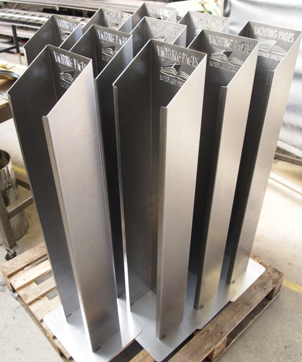 Brochure display units for a yachting lake