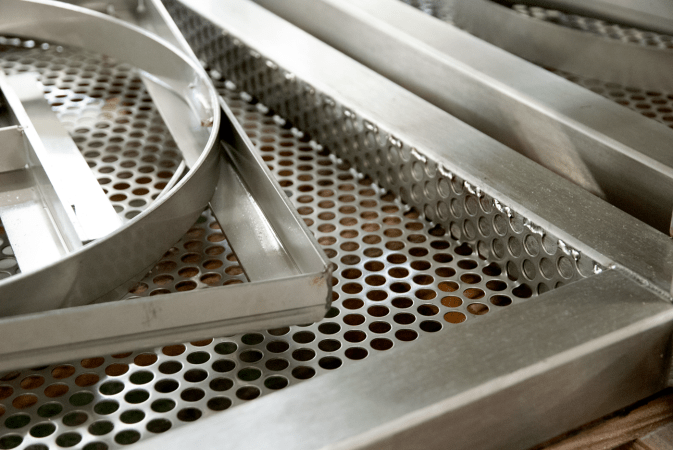 Perforated_furnace_tray_and_Doors